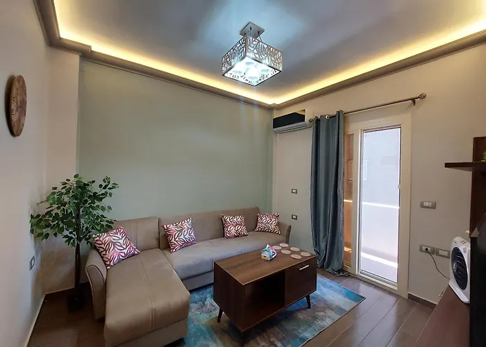 Brand New Flat Near The Nile